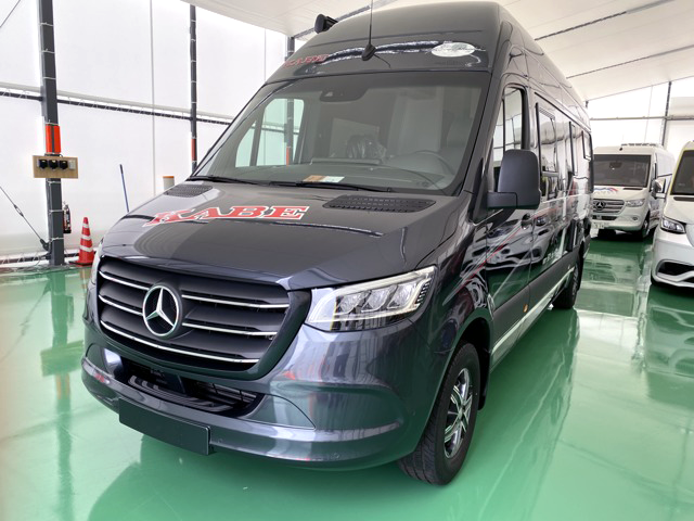 メルセデスベンツVAN690-LB（ガンメタリック）